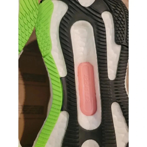 Rare!Adidas Solar Control M Running Shoes - GV8265 Green/Pink Trim SIZE 8.5 Men - Picture 11 of 16